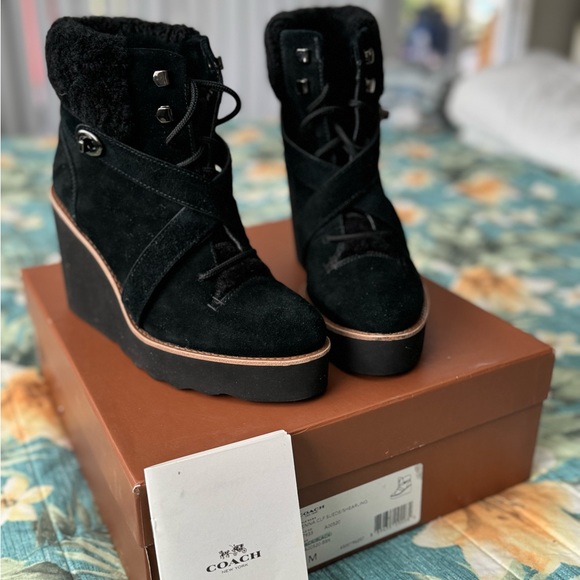 Coach boots - Picture 2 of 6